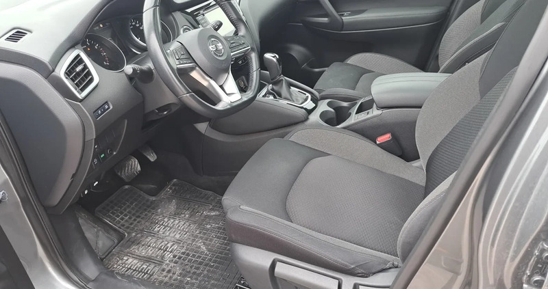 Nissan Qashqai cena 98900 przebieg: 41680, rok produkcji 2019 z Pionki małe 106